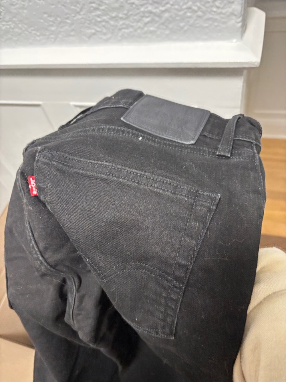 black Levi 32 32